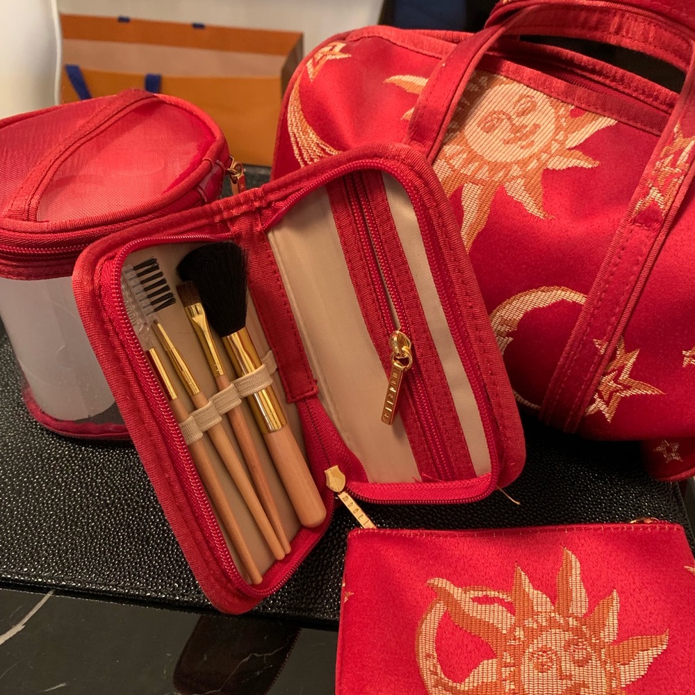 Travel case with accessories. NEVER USED